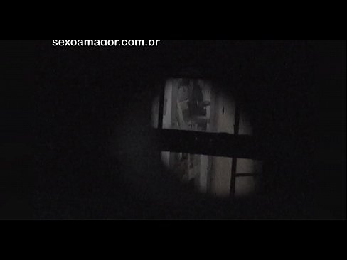 ❤️ Blondie word in die geheim video-opgeneem deur 'n buurtvoyeur wat agter hol bakstene versteek is ❤ Porno vk op af.desixxxtube.ru ❌️